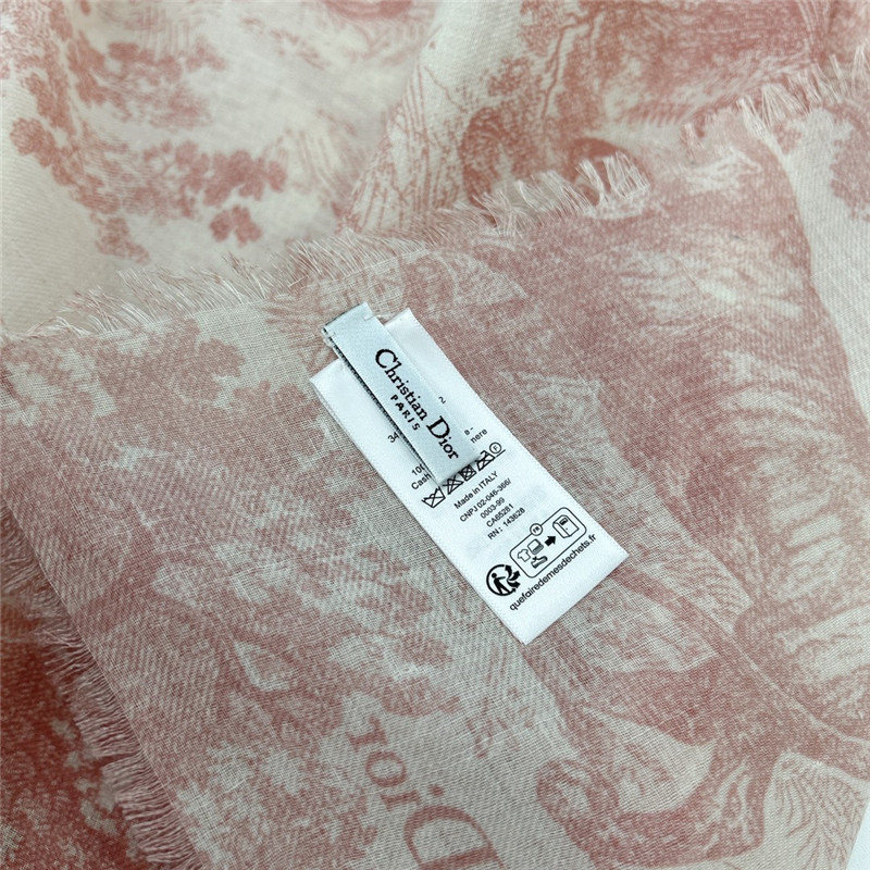 D10r jouy print shawl