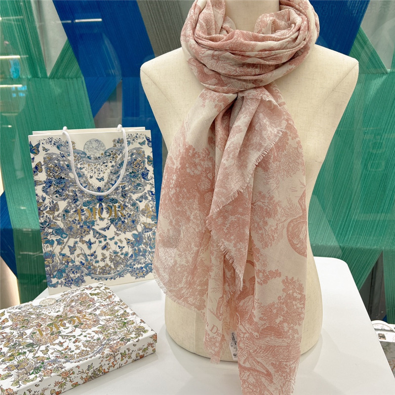 D10r jouy print shawl