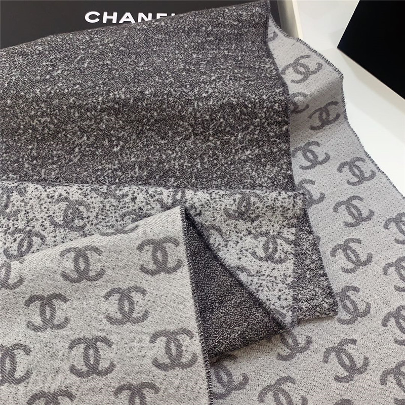 Ch**el gradient grey scarf