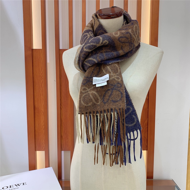 L0ew* two tone checkerboard scarf