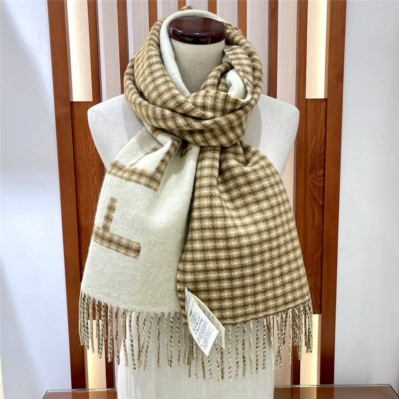 F**di wool and cashmere blend scarf