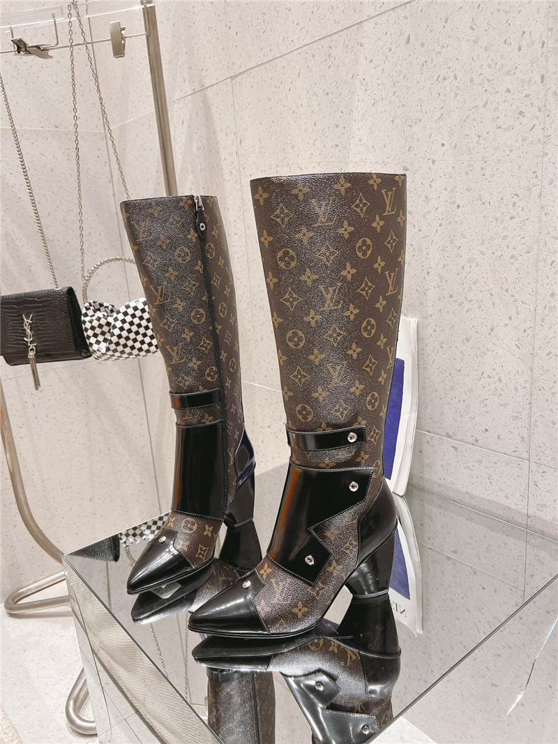 l0vis Vvtt0n monogram leather high boots