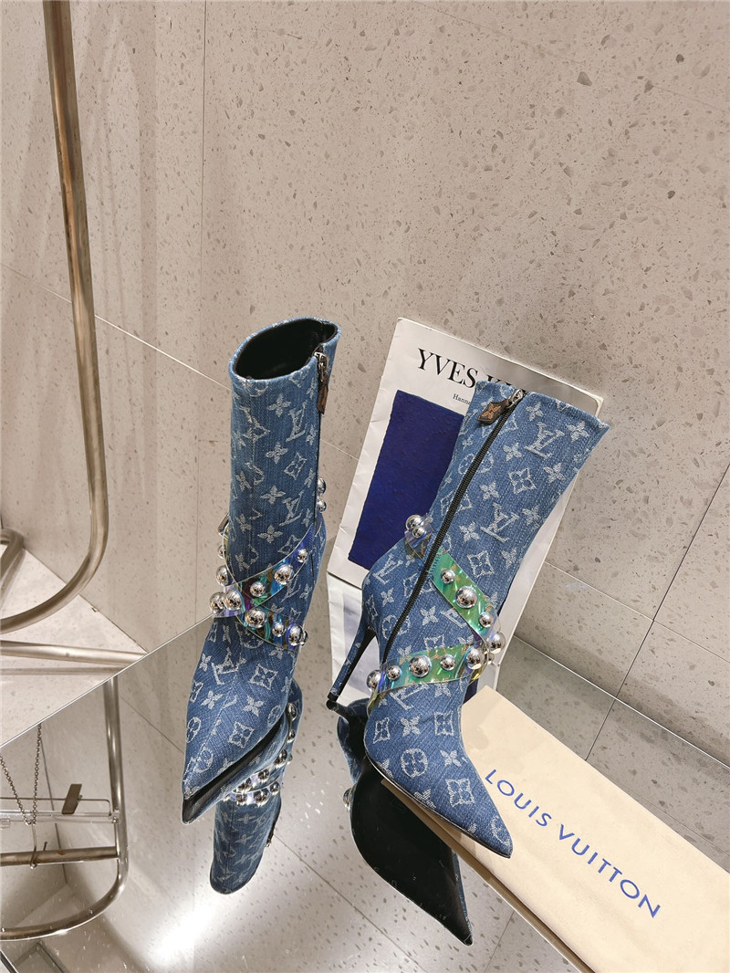 l0vis Vvtt0n denim monogram boots