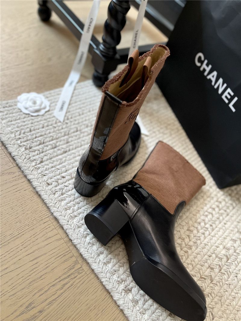 Ch**el calfskin logo mid calf boots