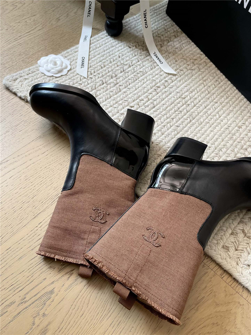 Ch**el calfskin logo mid calf boots