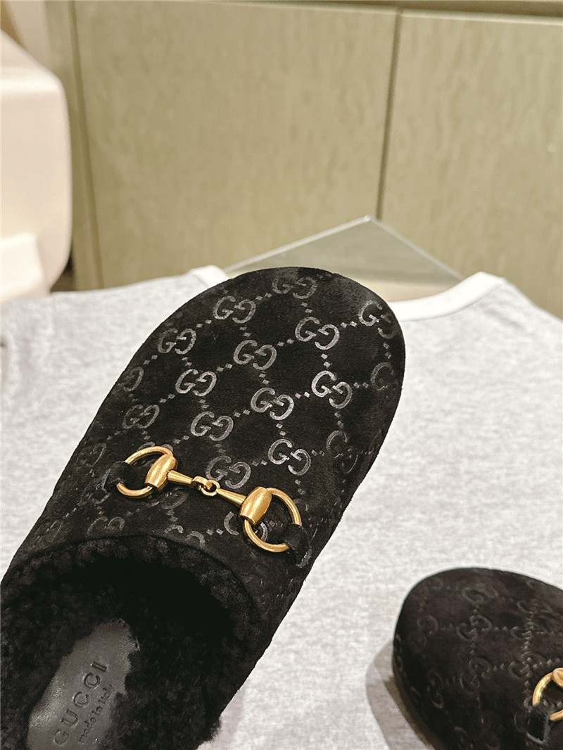 Gvc*1 wool horsebit mule in black gg suede