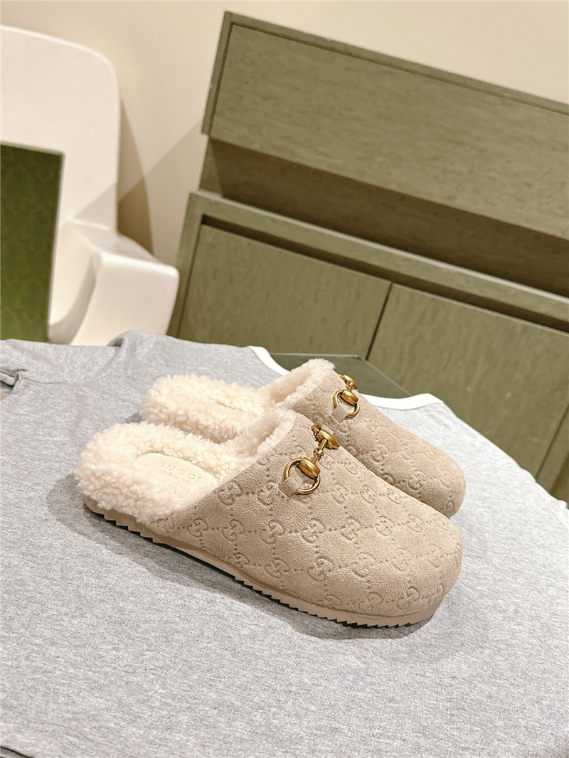 Gvc*1 wool horsebit mule in beige gg suede