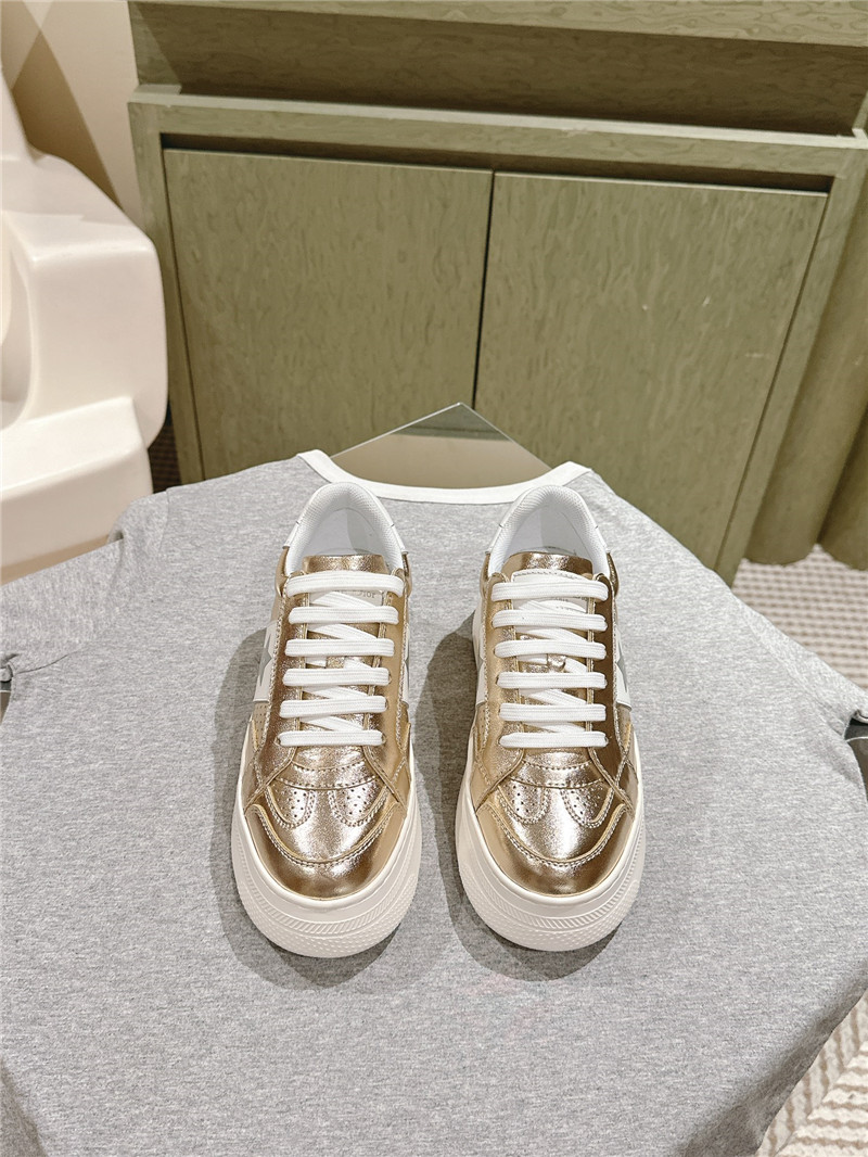 D10r gold star platform sneakers