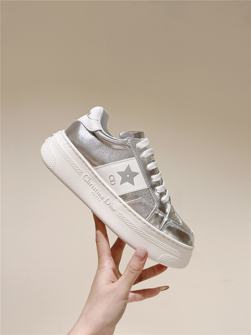 D10r silver star platform sneakers