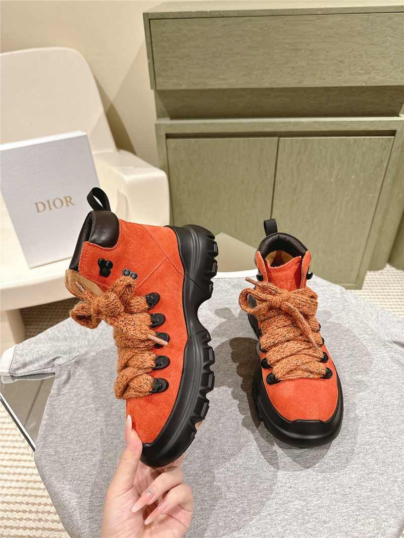 D10r orange lace-up high-top ankle boots