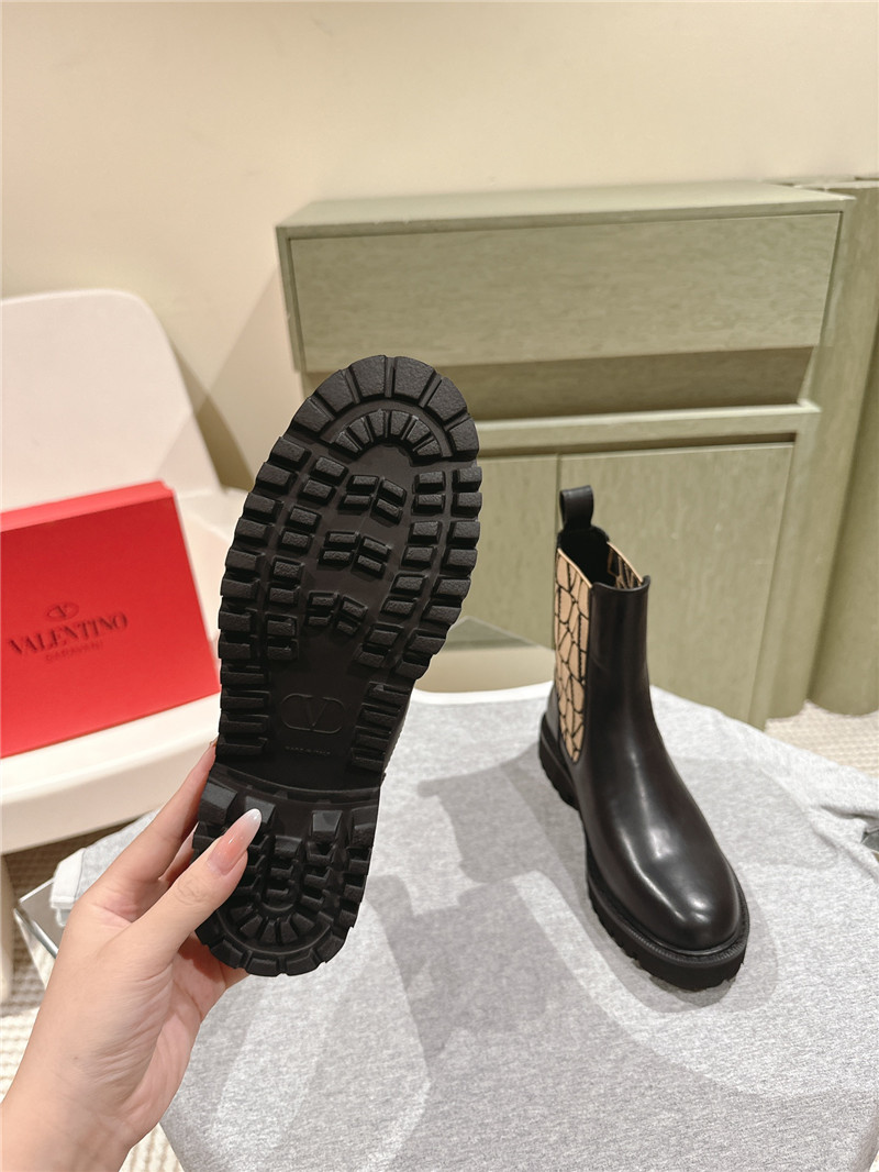 Va1e*ntin0 vlogo chelsea boot
