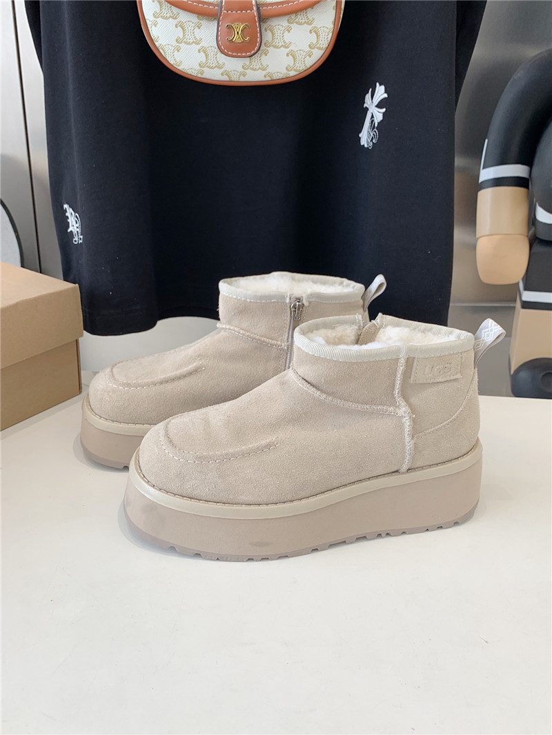 UGG Ultra Mini Platform Boots in Beige