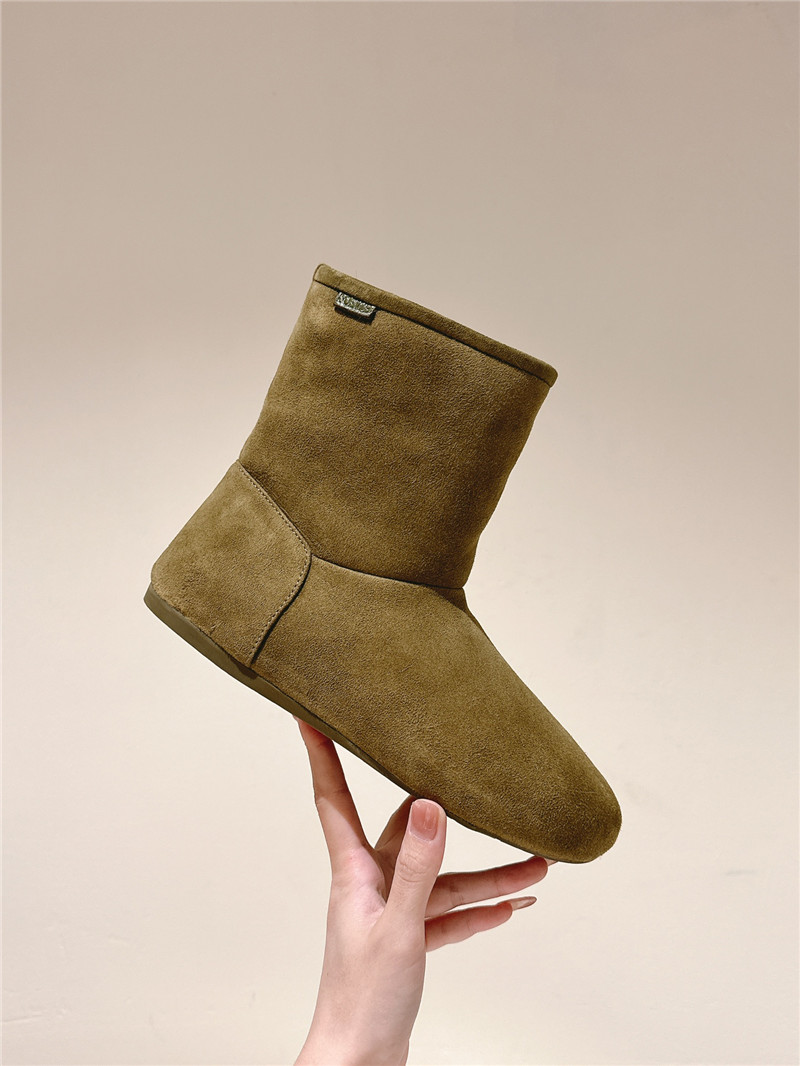 L0ew* green suede lago shearling boots