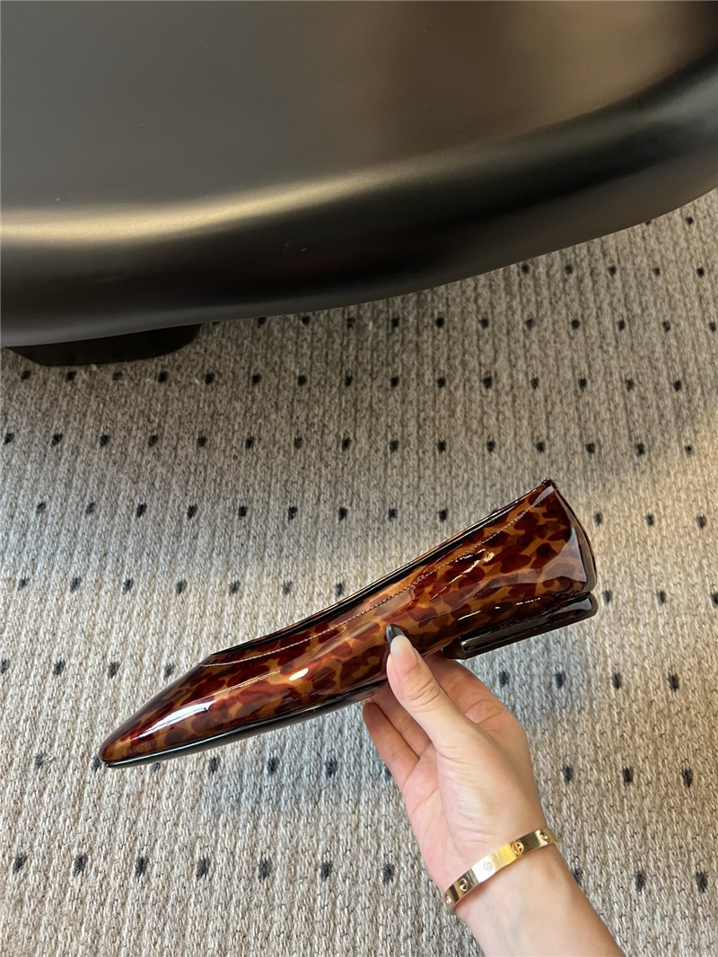 L0r0 P1ana primula ballet flat patent animalier