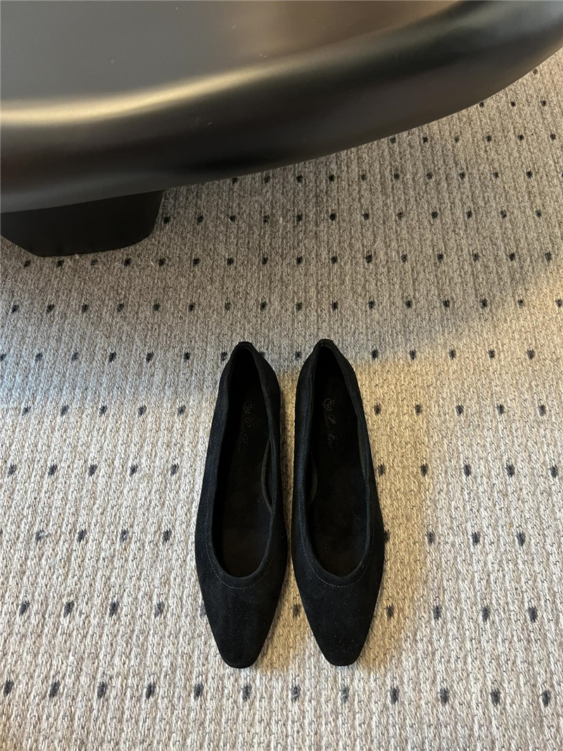 L0r0 P1ana primula ballet flats black suede