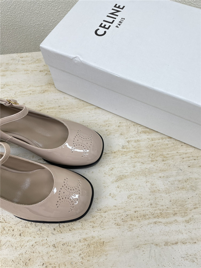 Ce1i*e beyaz rugan mary jane sandals