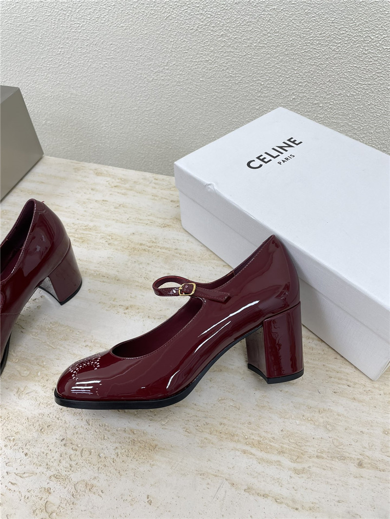 Ce1i*e lily triomphe patent pumps burgundy