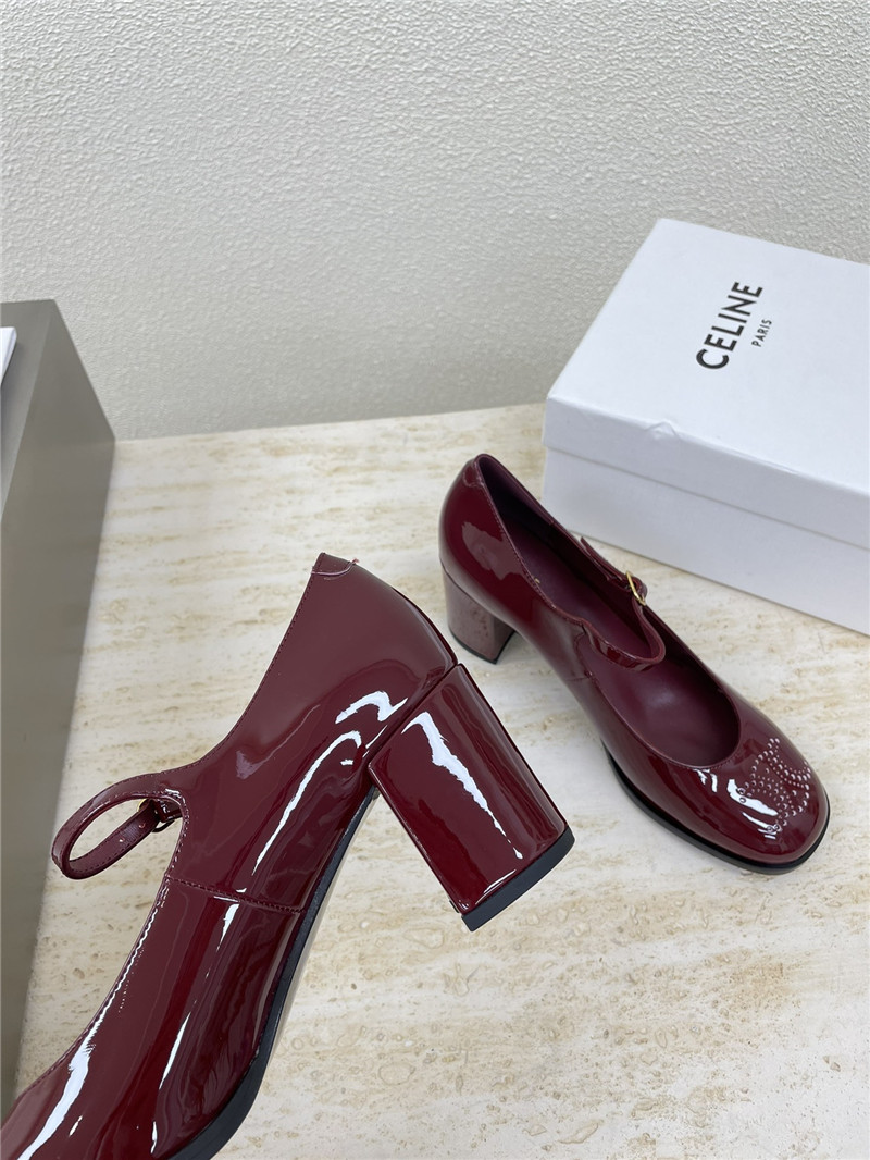 Ce1i*e lily triomphe patent pumps burgundy
