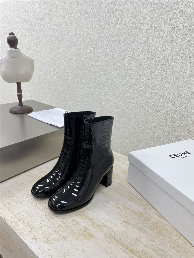 Ce1i*e triomphe zipped boots in patent calfskin