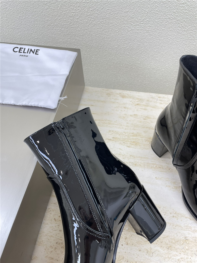 Ce1i*e triomphe zipped boots in patent calfskin