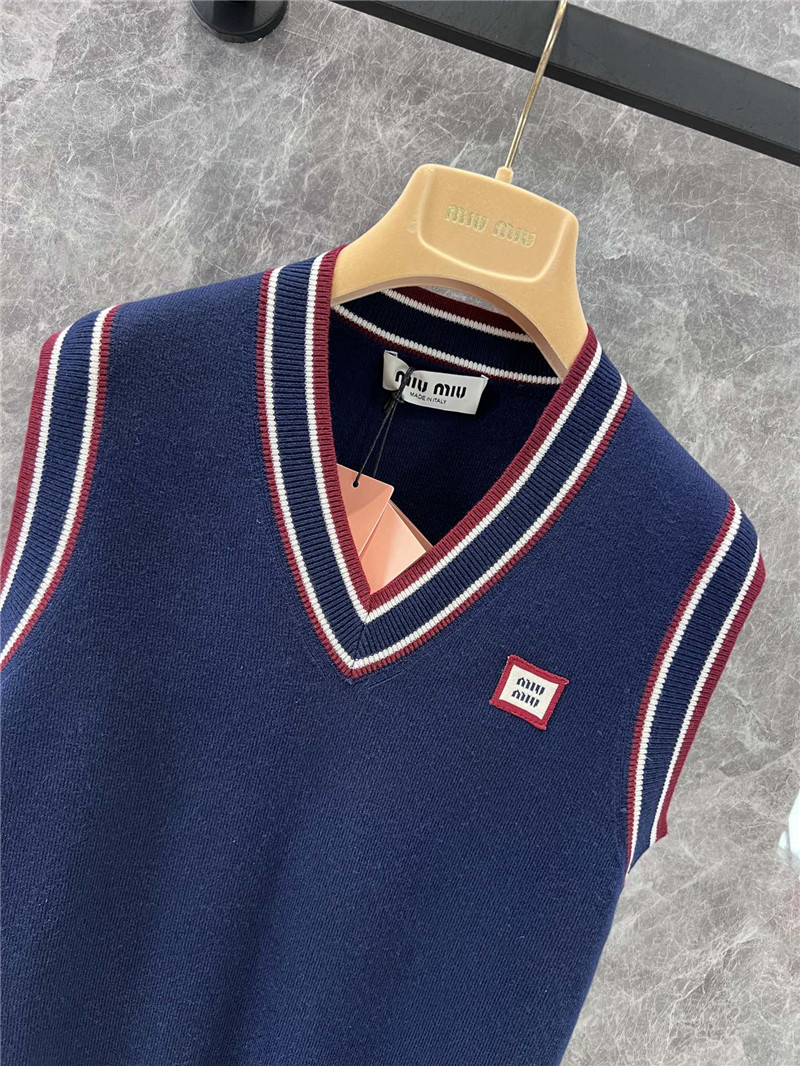 M1um1u cashmere knitted vest