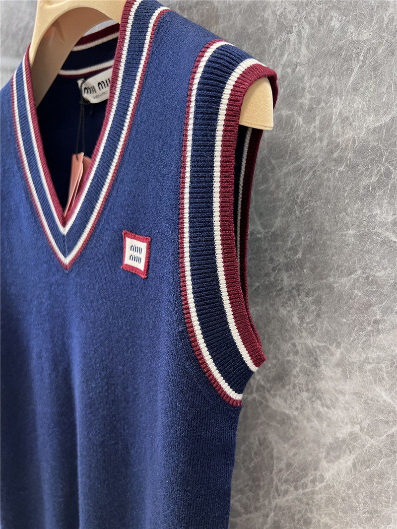 M1um1u cashmere knitted vest