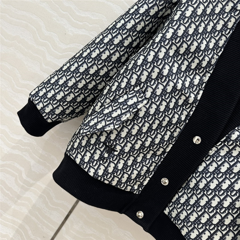 D10r padded bomber jacket