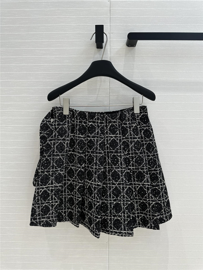 D10r plaid tweed skirt