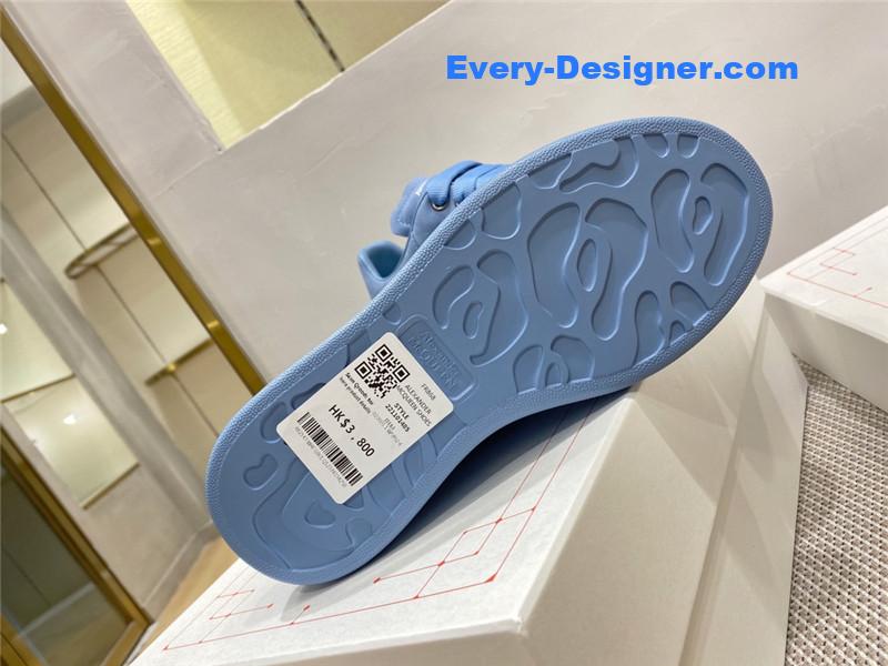 a1exa*der Mcqv*en macaron frosted sneakers