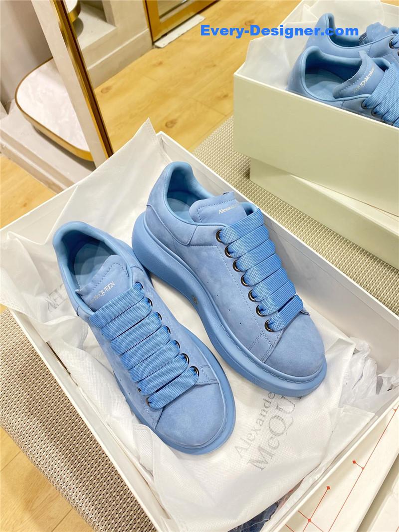 a1exa*der Mcqv*en macaron frosted sneakers