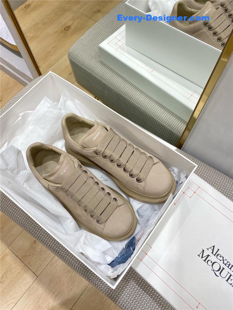 a1exa*der Mcqv*en macaron frosted sneakers