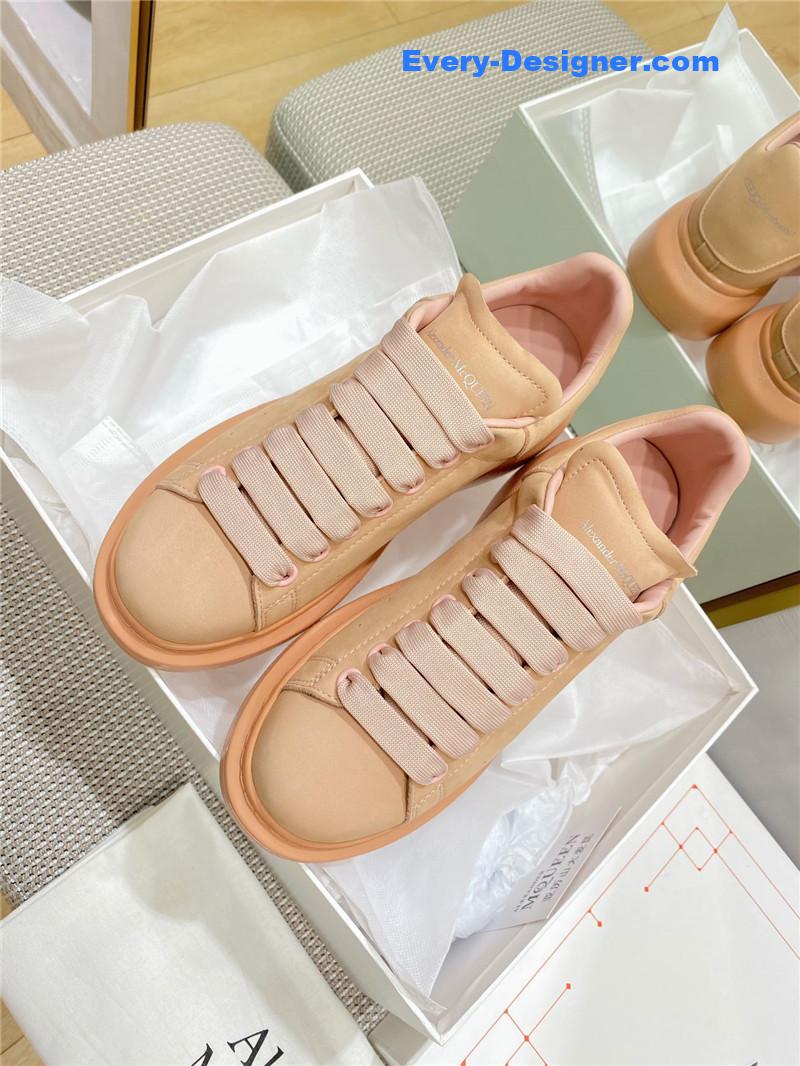a1exa*der Mcqv*en macaron frosted sneakers