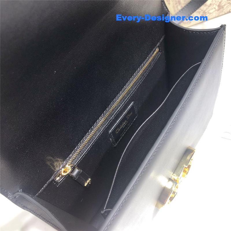 D10r 30 montaigne bag black box