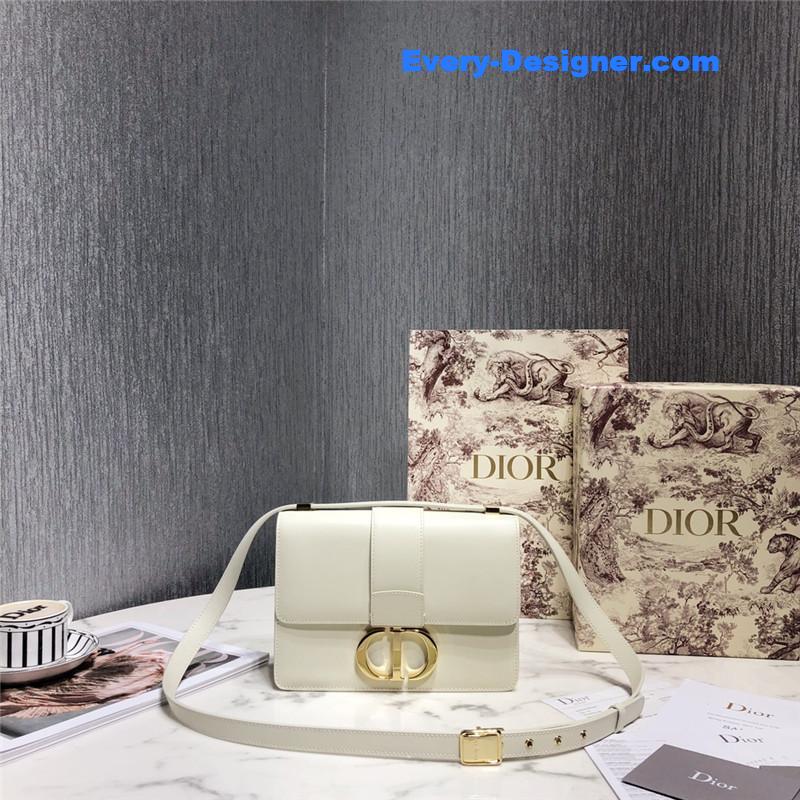D10r 30 montaigne bag white box