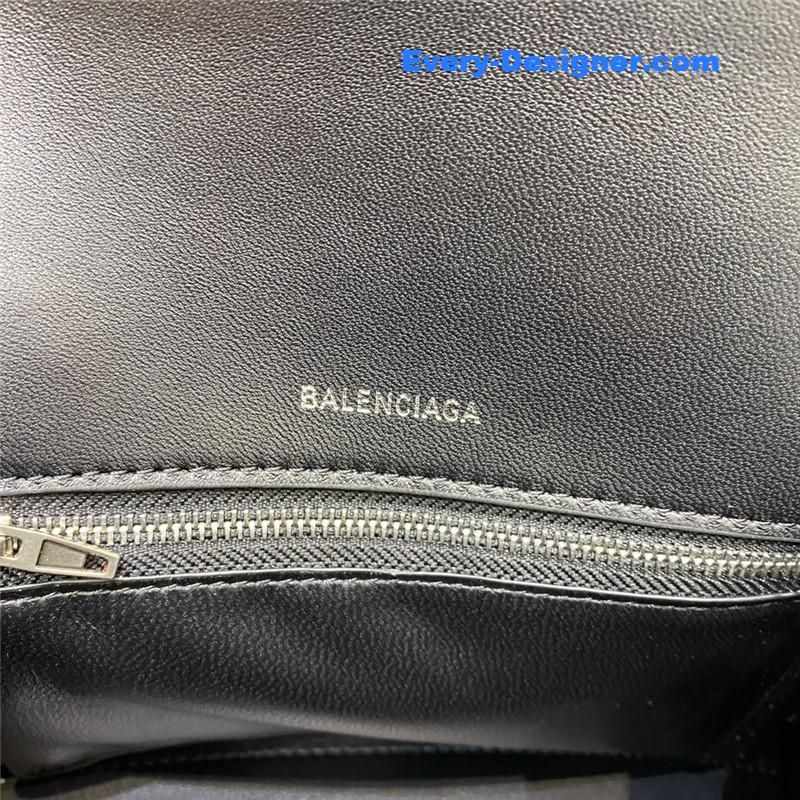 Ba1en*iaga hourglass bag silver