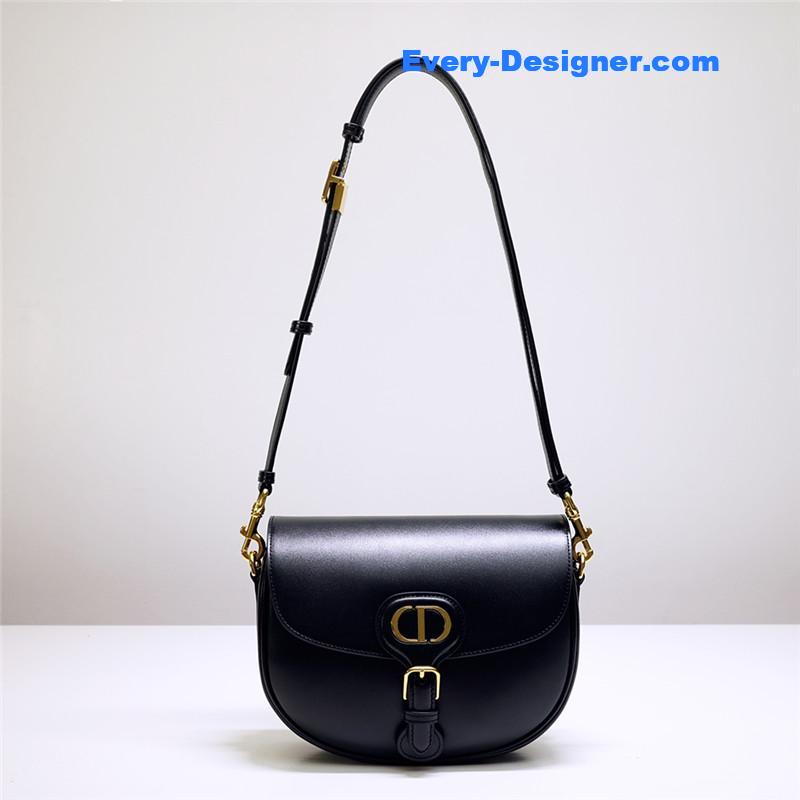 medium D10r bobby bag black