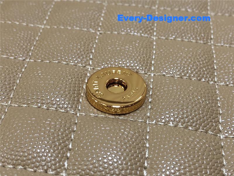 Y51 medium envelope shoulder bag