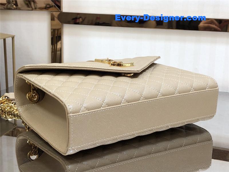 Y51 medium envelope shoulder bag