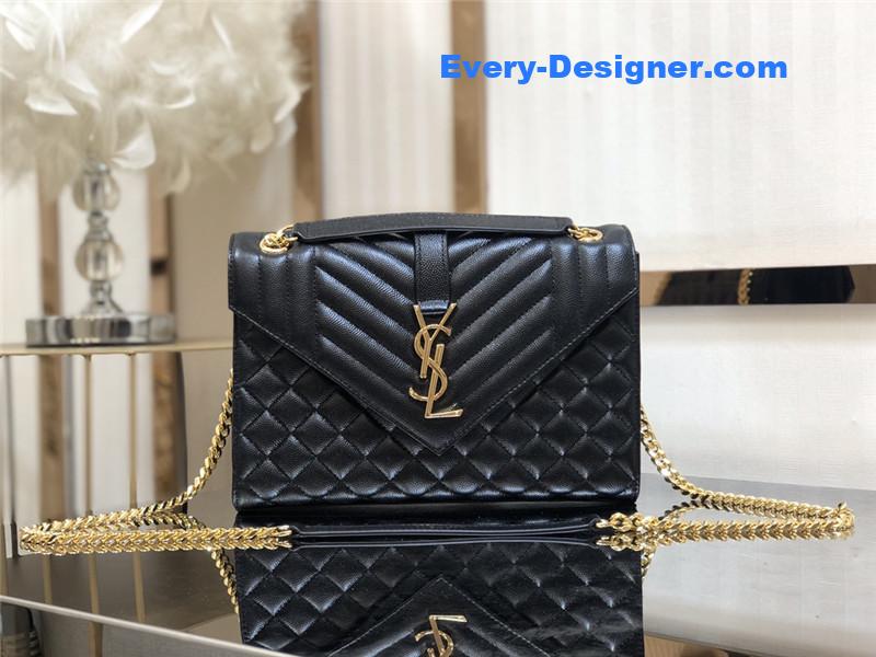 Y51 medium envelope shoulder bag