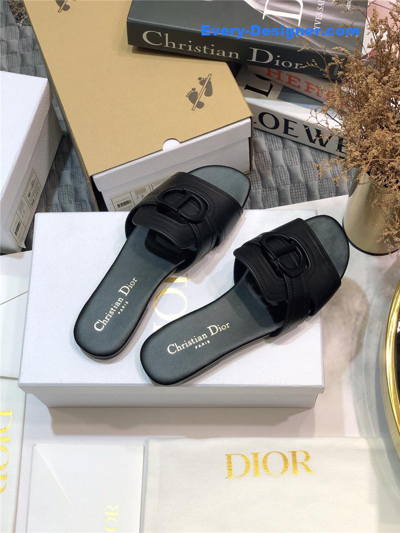 Dior 30 Montaigne Black Slides