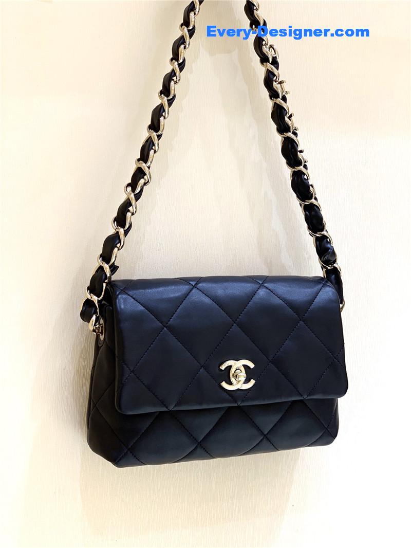 Ch**el letter logo hobo bag