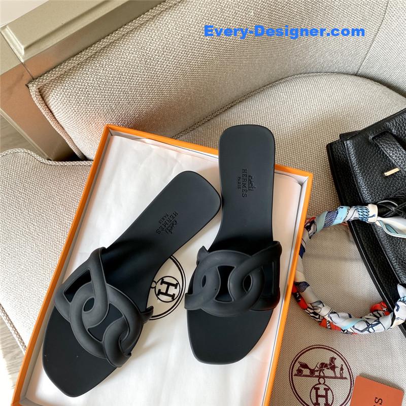 H**me5 new classic pig nose chain slippers