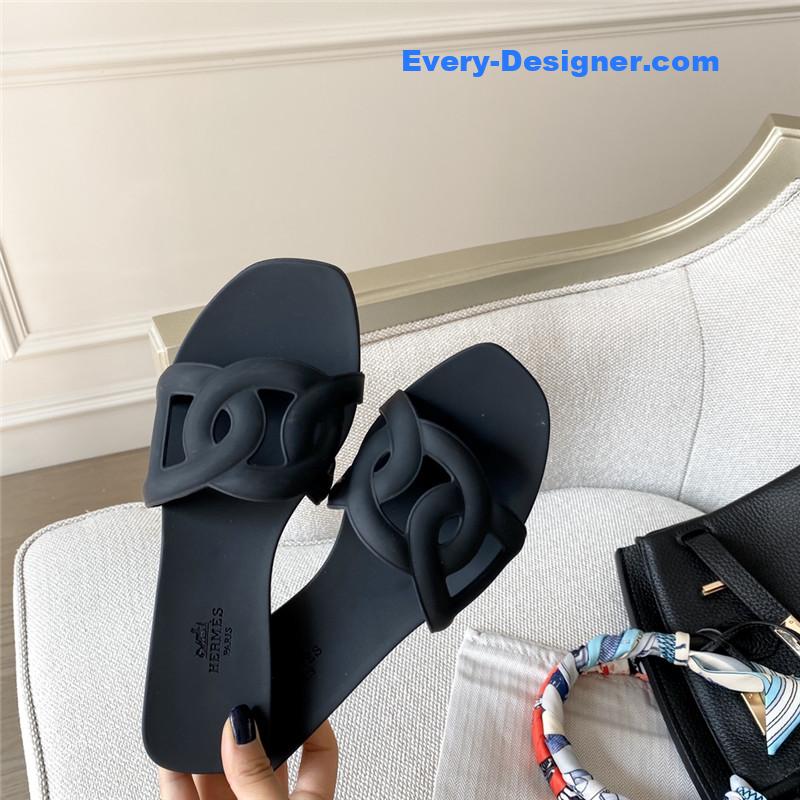 H**me5 new classic pig nose chain slippers