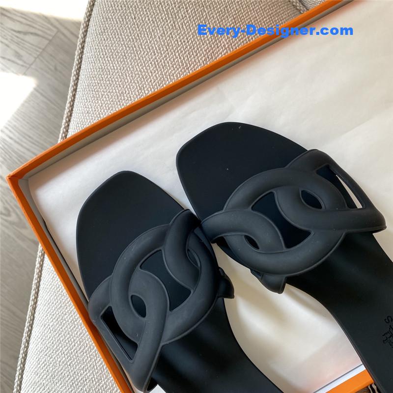 H**me5 new classic pig nose chain slippers