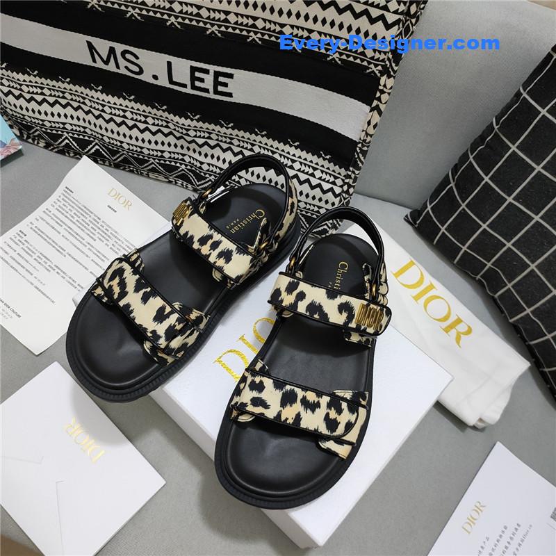 D10r mizza pattern D10ract sandals