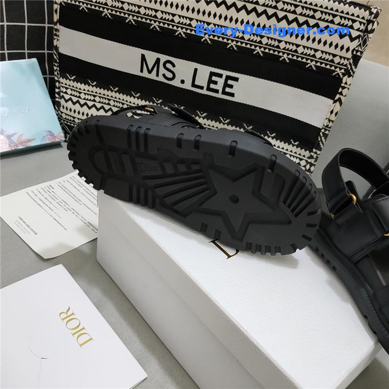 D10r mizza pattern D10ract sandals