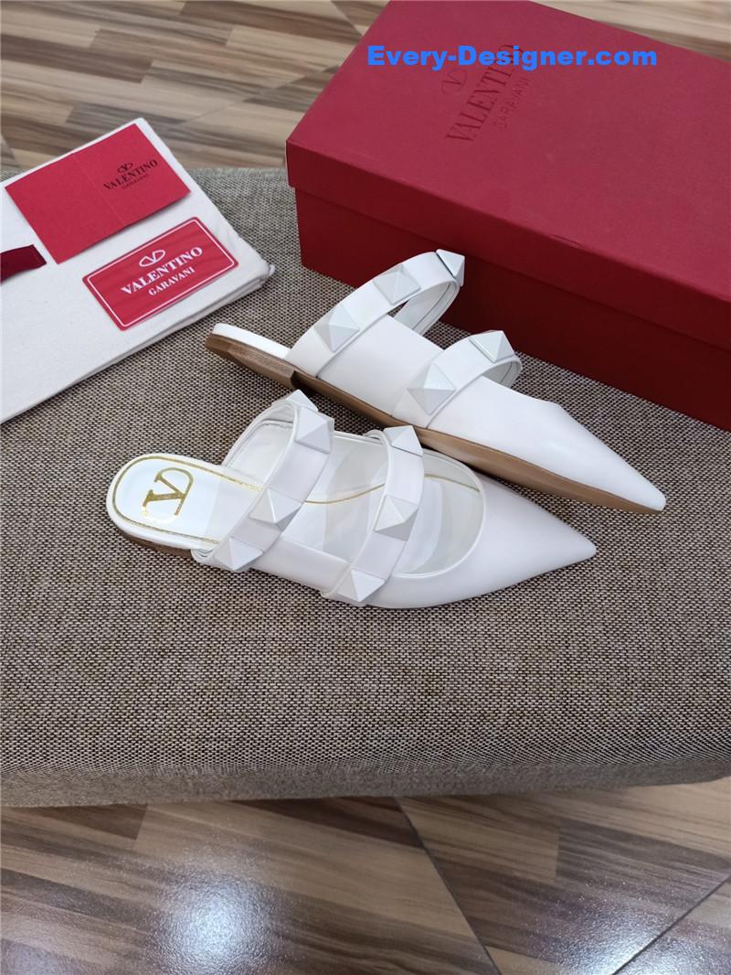 Va1e*ntin0 logo bronzing sandals