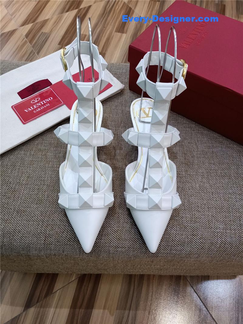 Va1e*ntin0 logo bronzing sandals