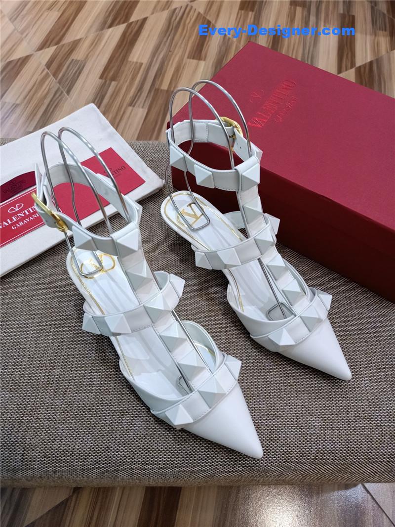 Va1e*ntin0 logo bronzing sandals