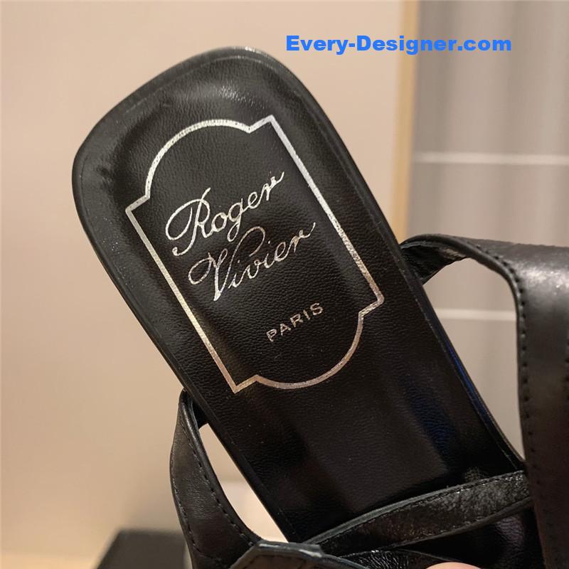 Roger vivier square buckle sandals